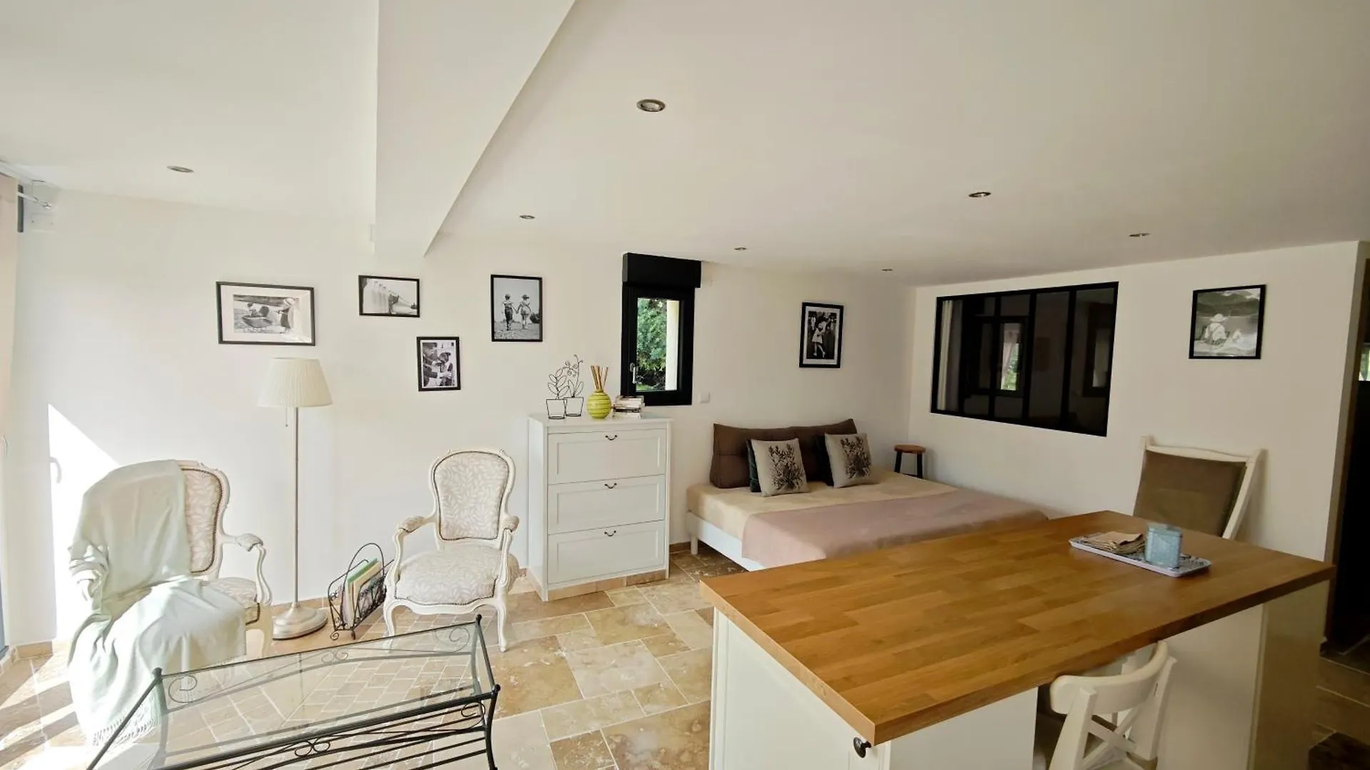 Gite De Charme Chez Nel Et Flo Valreas Country house
